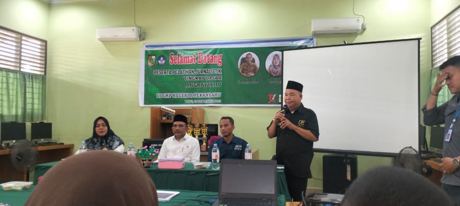 Wisdom Academy dan Sigapnews Gelar Pelatihan Jurnalistik untuk Siswa SMP di Pekanbaru
