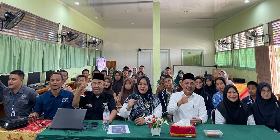 Wisdom Academy Dorong literasi Siswa Lewat Pelatihan Jurnalistik Dasar